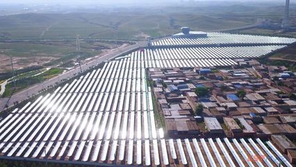 城市屋顶新能景 光热发电技术从荒漠到都市的绿色拓展